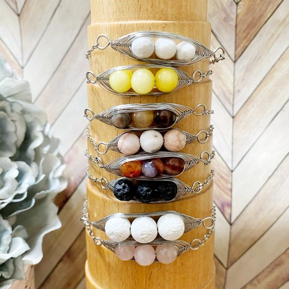 Purple Agate Wire Wrapped Silver Gemstone Bracelet (BR-76) - Picture 2 of 4